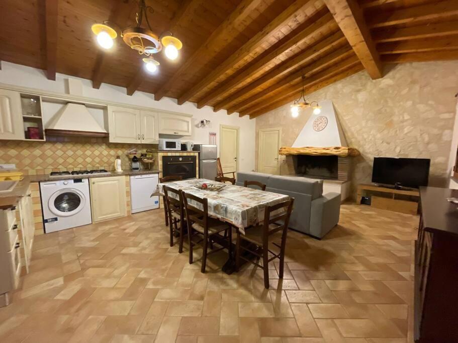 Villa Marci Con Piscina Privata A Nulvi Exterior foto