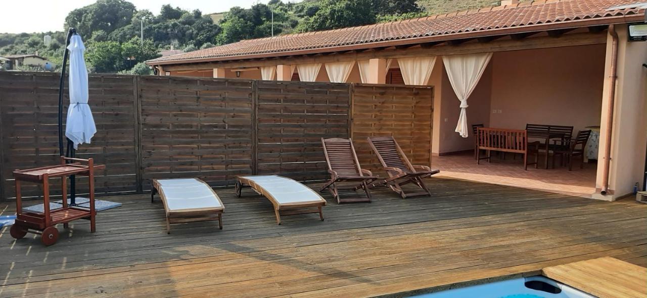 Villa Marci Con Piscina Privata A Nulvi Exterior foto